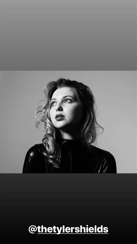 sammi hanratty topless|Sammi Hanratty Naked Pregnant Photoshoot